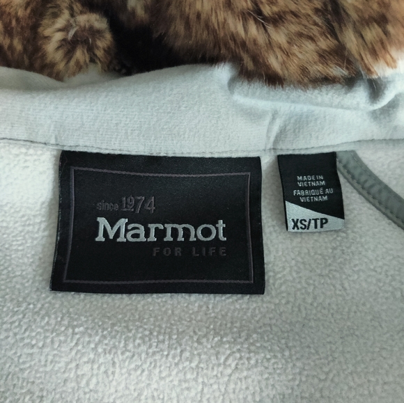 Marmot Jacket - Faux Fur Lined Hood - XS - Picture 8 of 9